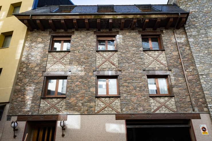 L'Hotel on es faran les obres.